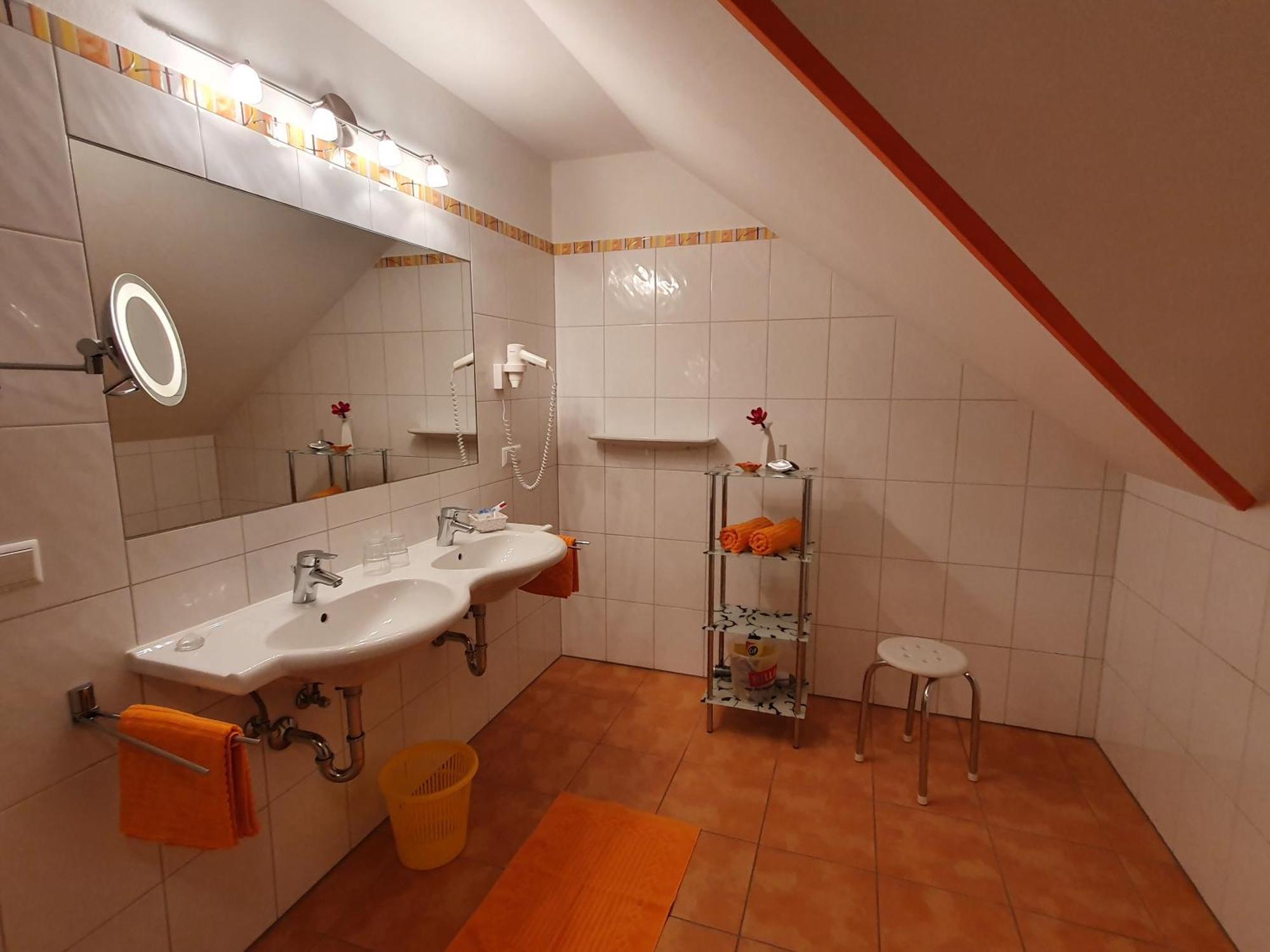 Appartements Claudia Mauterndorf  Bagian luar foto